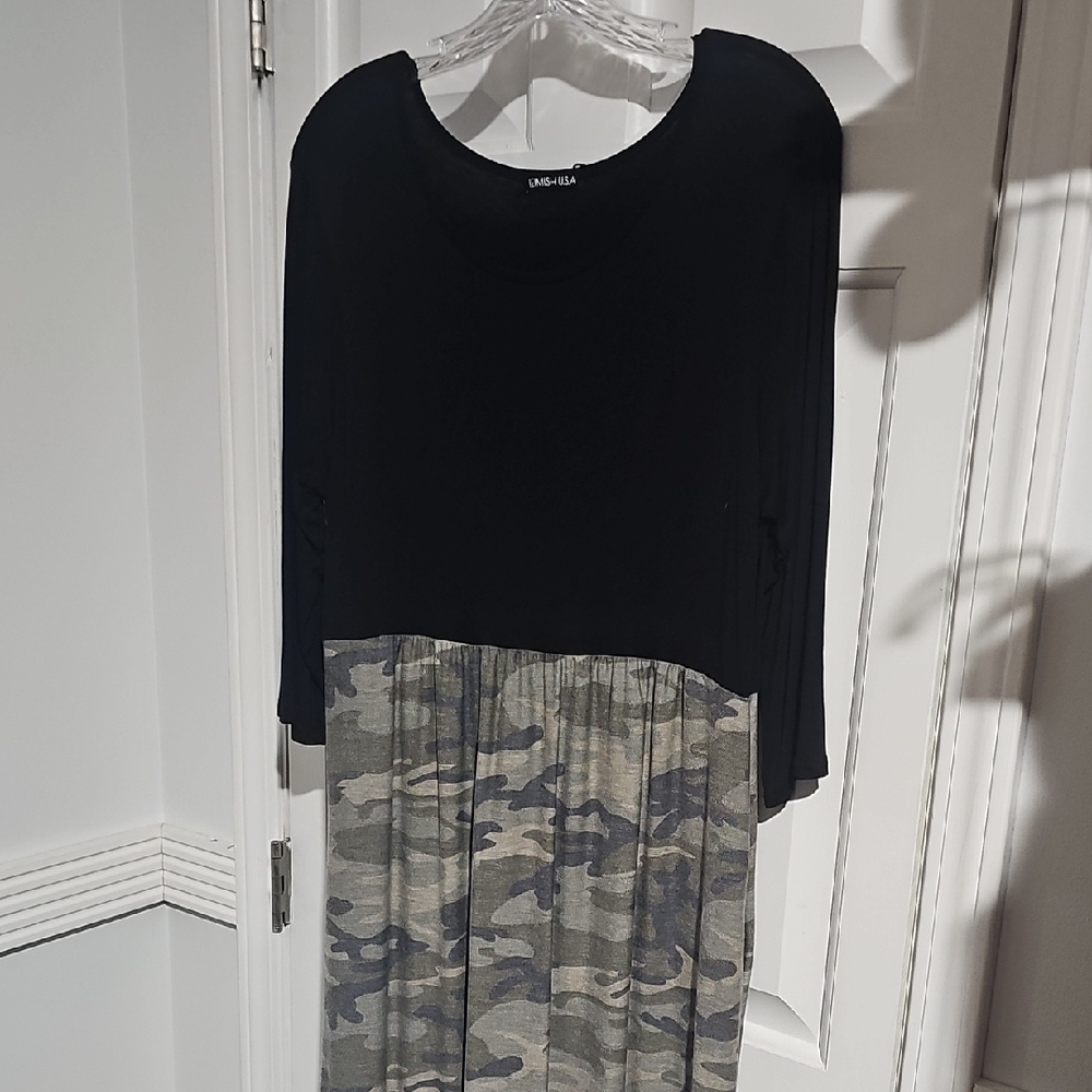 HEIMISH USA Black Camouflage Maxi Dress